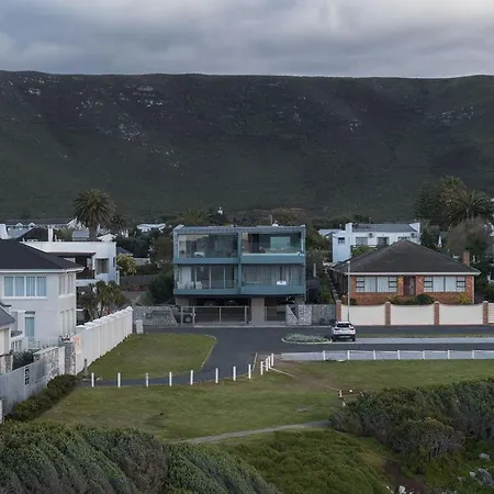 17 Marine - 3Bedroom Sea-Facing Apt101 Hermanus Exterior foto