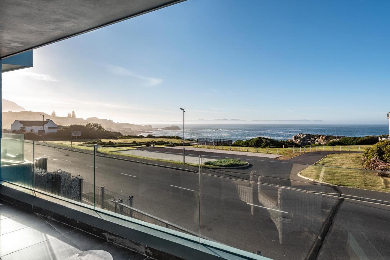 17 Marine - 3bedroom Sea-facing Apt101 Apartment