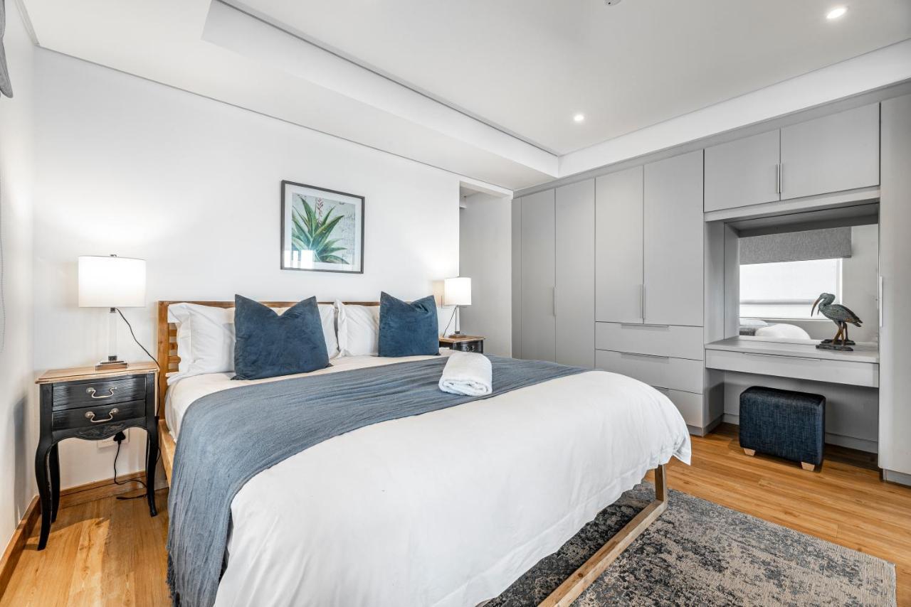 17 Marine - 3bedroom Sea-facing Apt101 * Hermanus