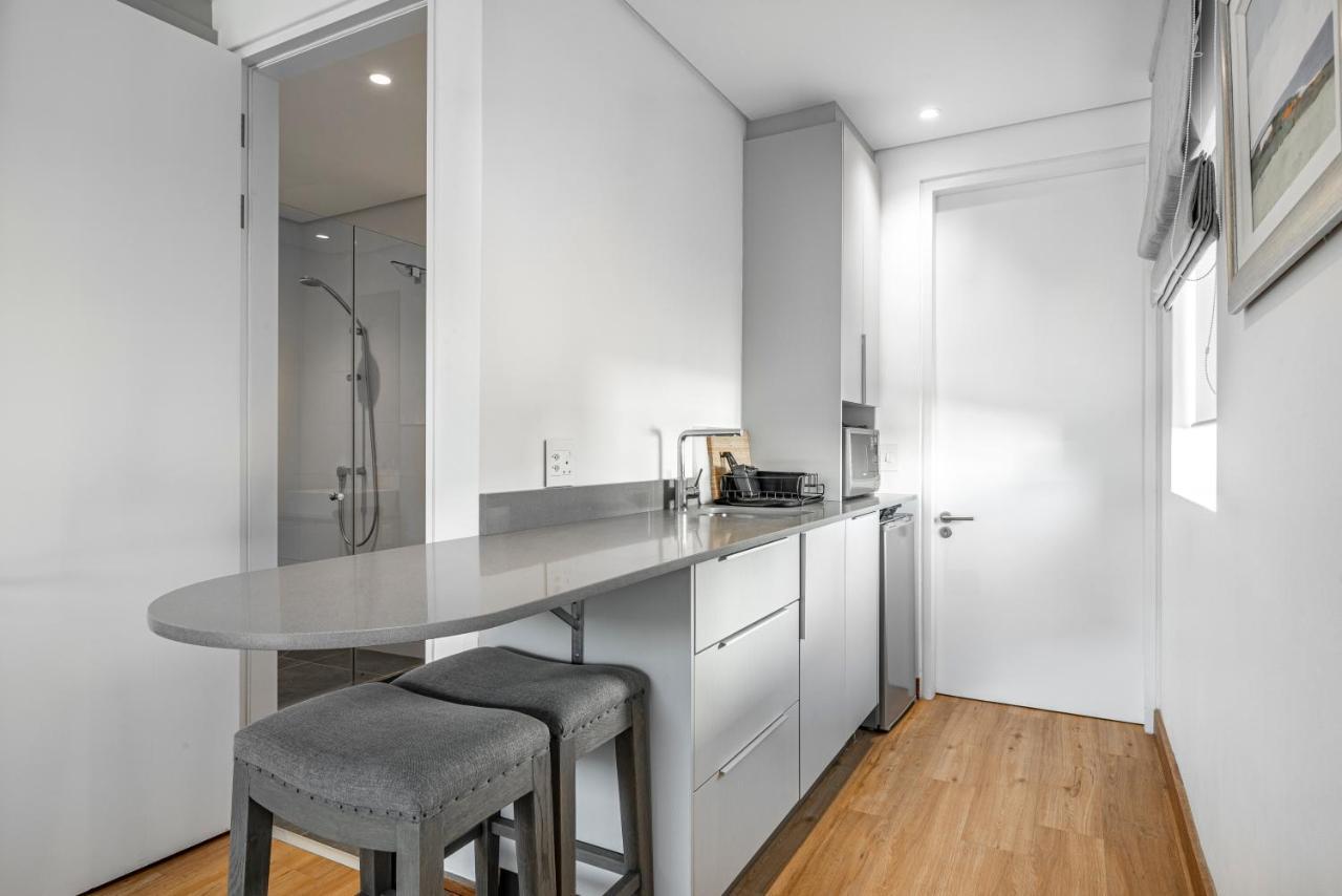 Apartment 17 Marine - 3bedroom Sea-facing Apt101